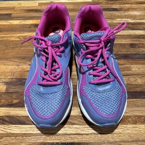 New Athletic Woman’s Shoes pink & Purple Size 9 Ryka